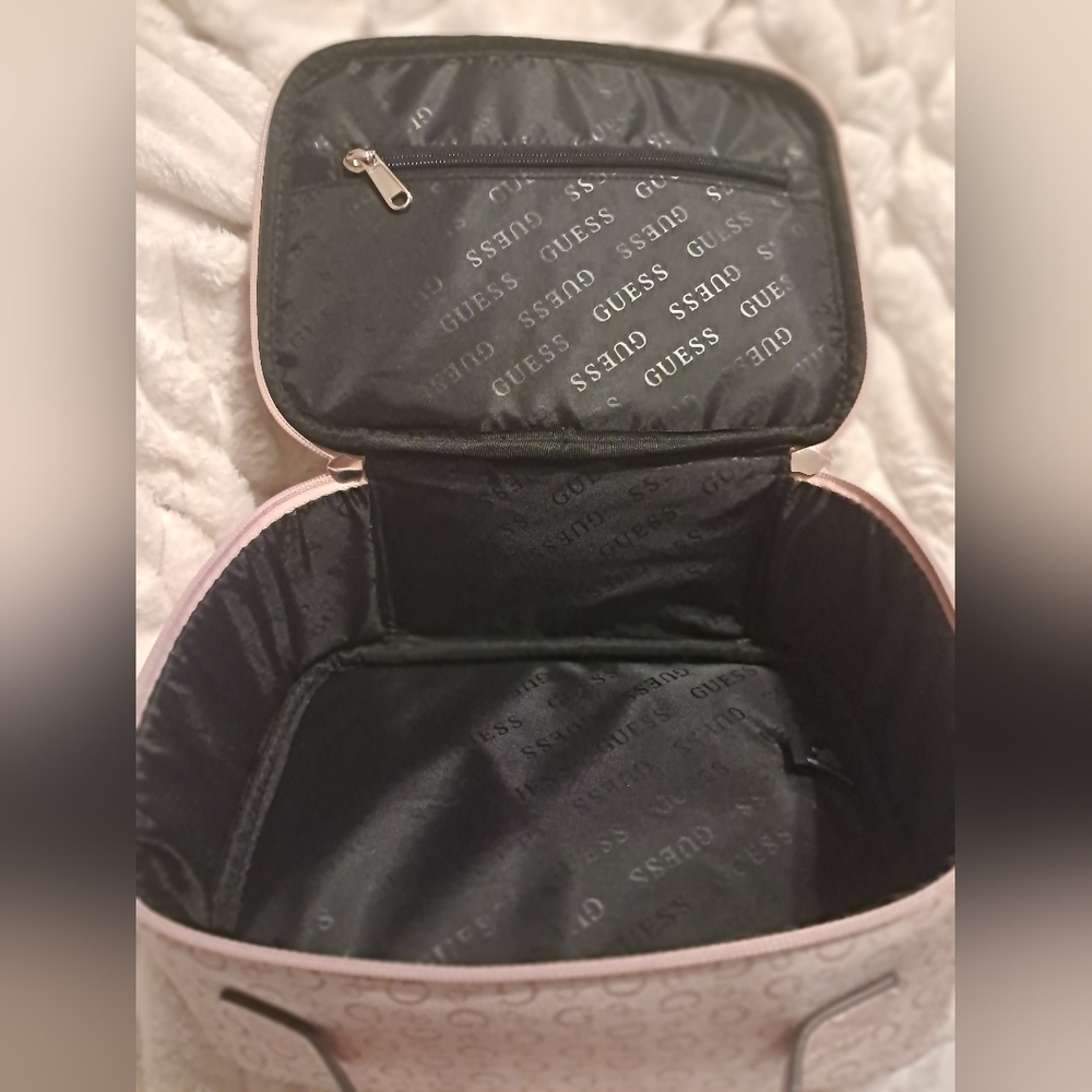 Guess Light Rose Pink Cosmetic Bag with Monogram Design - Picture 5 of 5